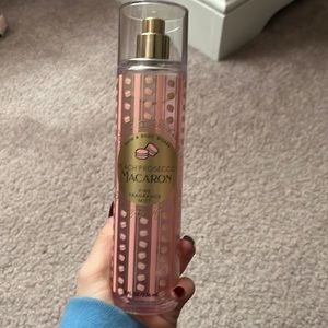 Bath and Body works body mist